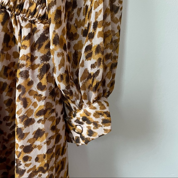 NWT Ann Taylor Petite Animal Print Smocked Dress - Picture 8 of 9